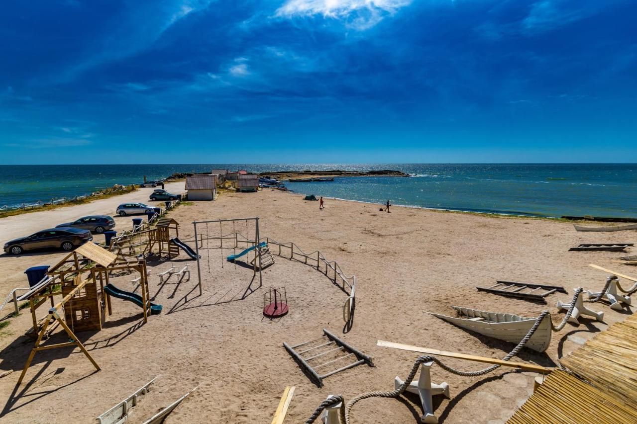 Micul Golf Hotel Două Mai Екстериор снимка